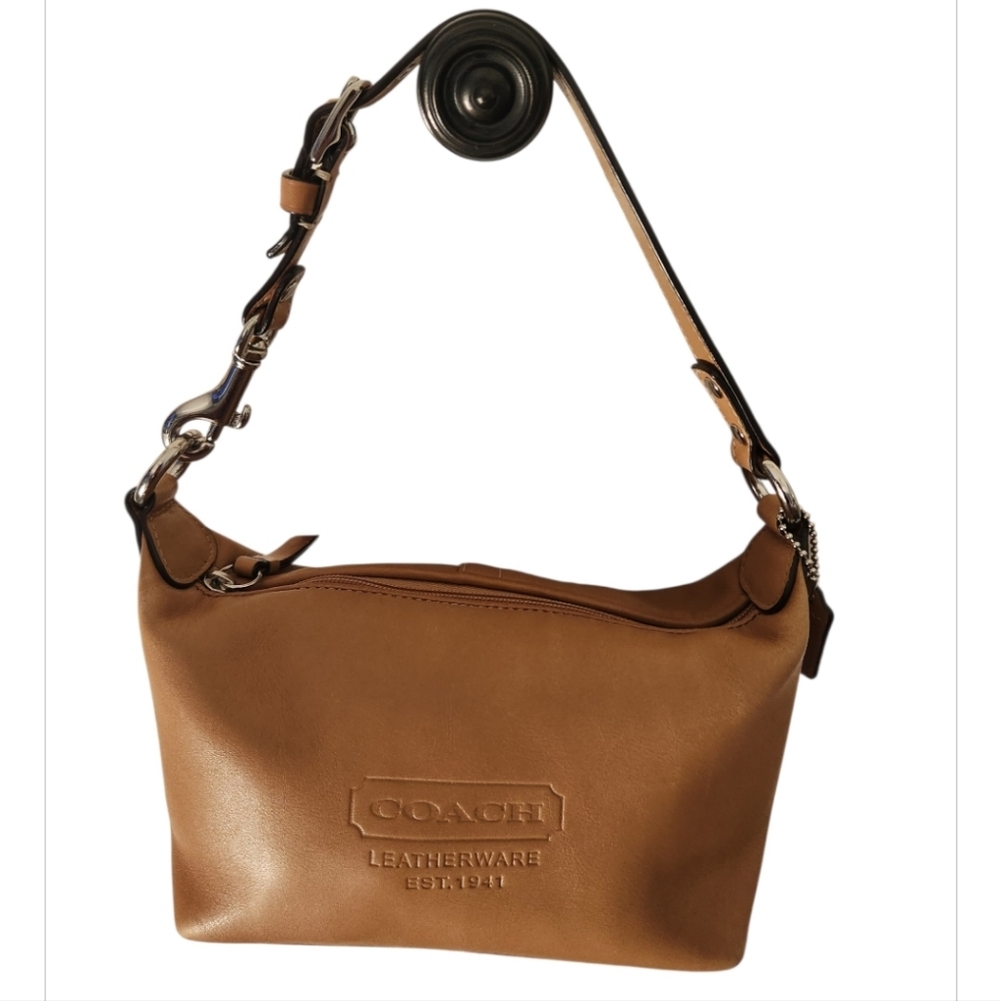 Coach Y2K Top Handle Mini Baguette Sholder Bag In Camel